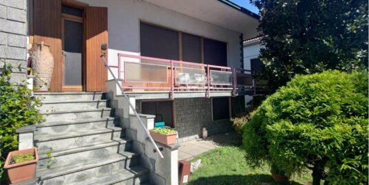 VILLA COMPLETAMENTE INDIPENDENTE