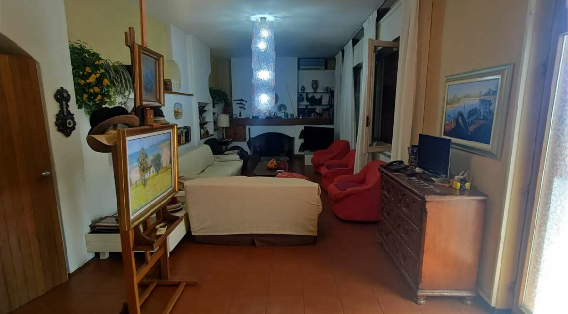 imm_32104-20250418172630-1280