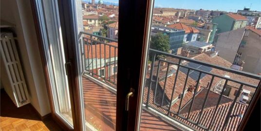 ATTICO – ZONA STAZIONE