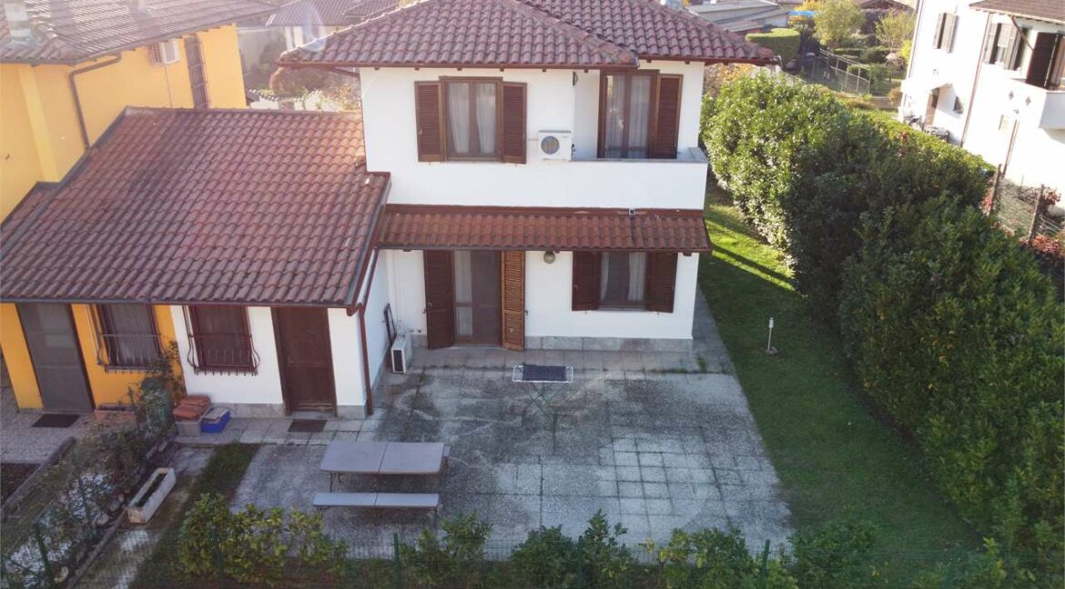 imm_33070-20251106184314-1280