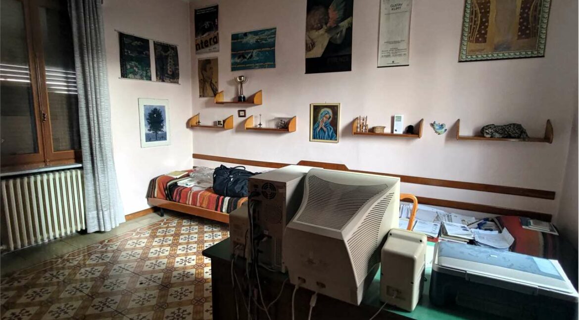 imm_33237-20251110175805-1280