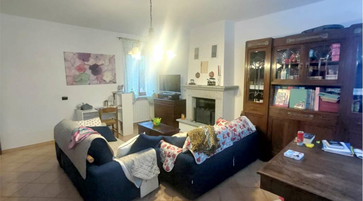 imm_33298-20251113181156-1280