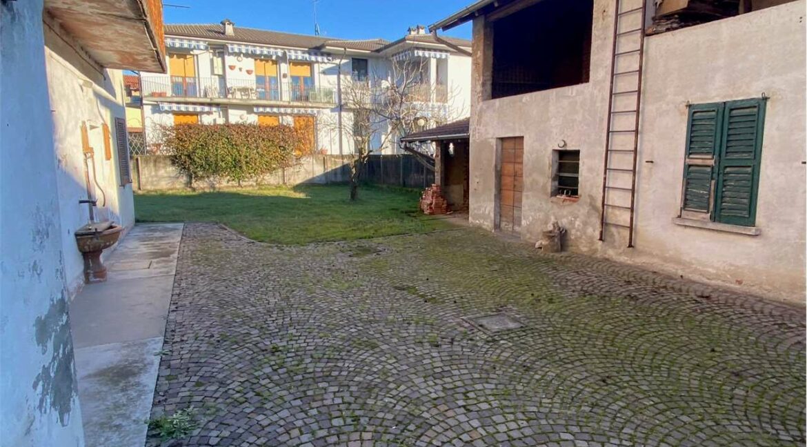 imm_33395-20251229122155-1280