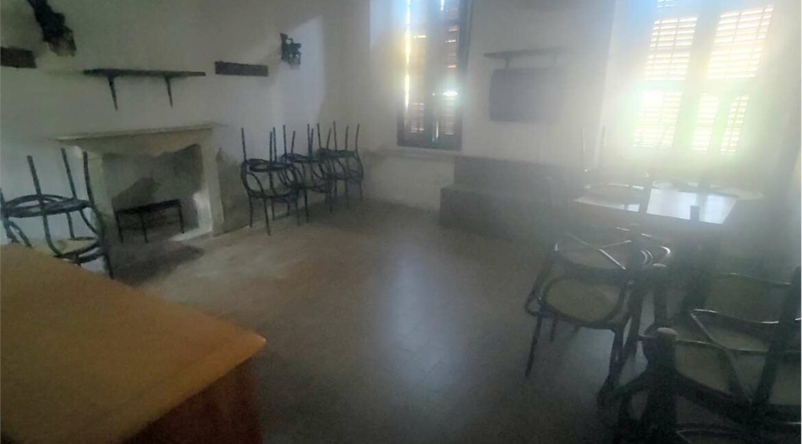 imm_33372-20251209184228-1280