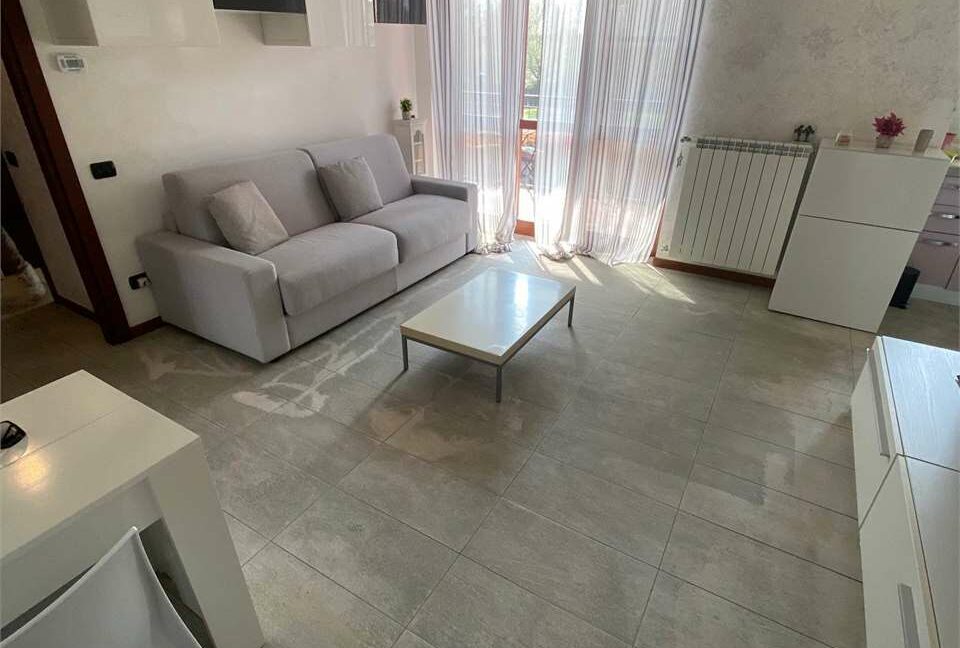 imm_33885-20260315231621-1280