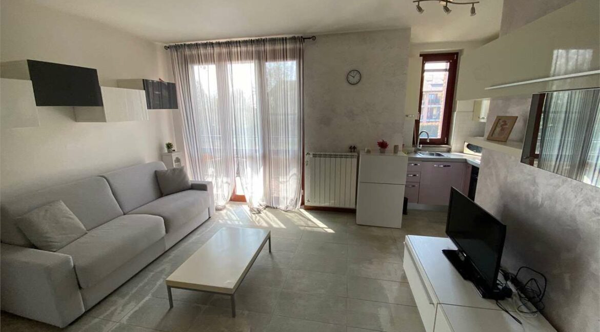 imm_33890-20260315231612-1280